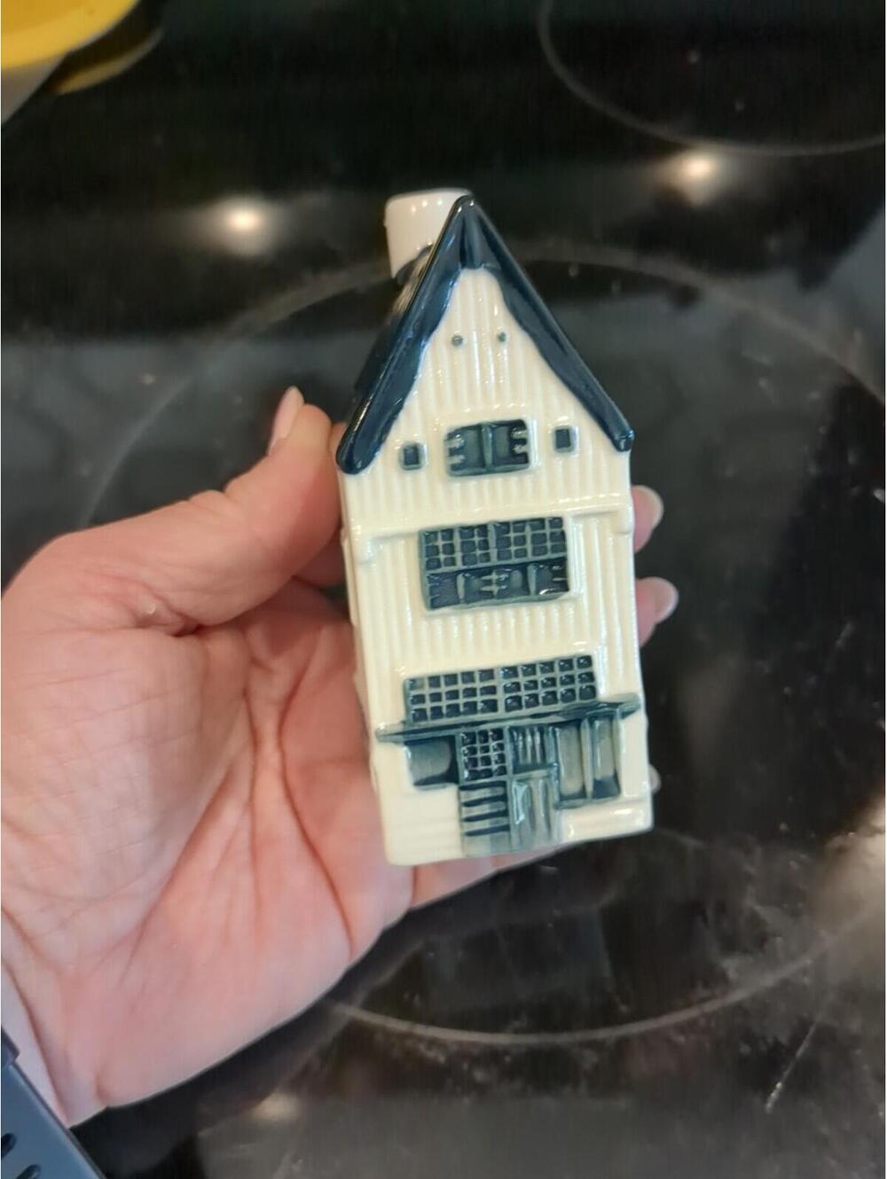 KLM Bols Delft Blue Miniature House #6 Amsterdam Empty Holland